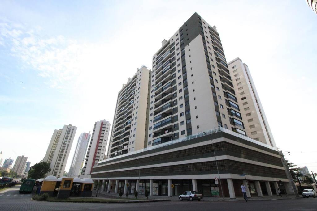 Apartment No Cabral Em Curitiba, Com 3 Quartos Sendo Um Closed, E 2 Garagens Curitiba