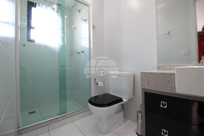 No Cabral Em Curitiba, Com 3 Quartos Sendo Um Closed, E 2 Garagens Apartment *